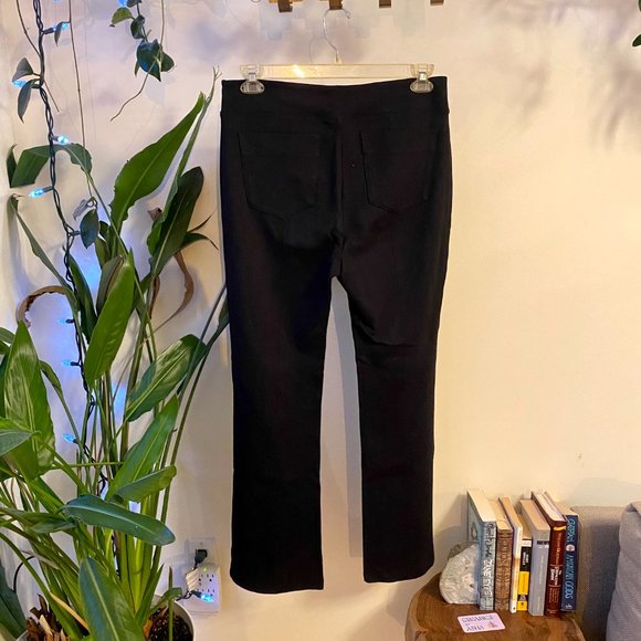 ✨ Black Straight-Legged Legging Pants ~ Size L ~ Cute Open Ankle Detail ✨ - Picture 3 of 7